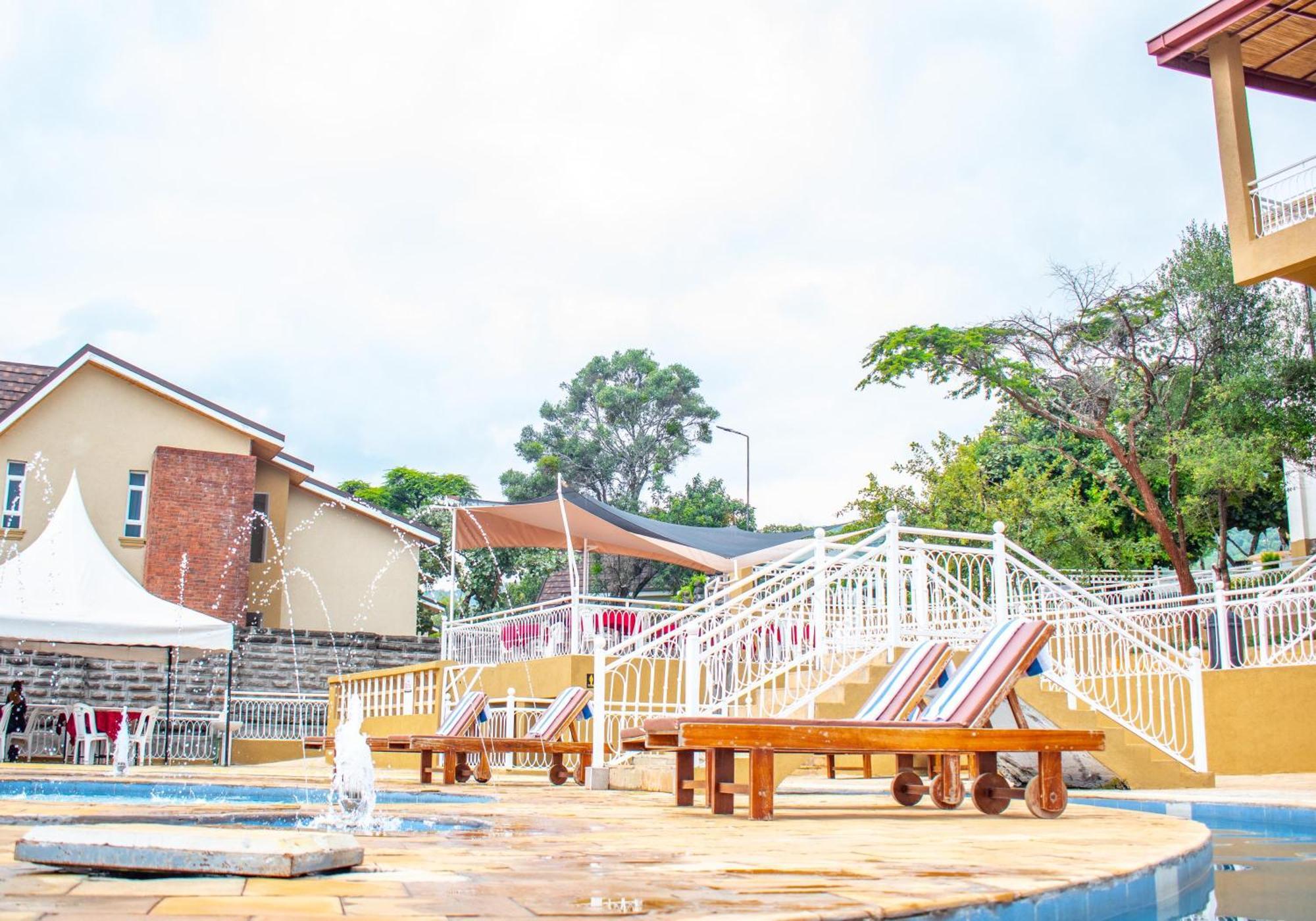 Angani Resorts & Spa Limited Shamenei Экстерьер фото